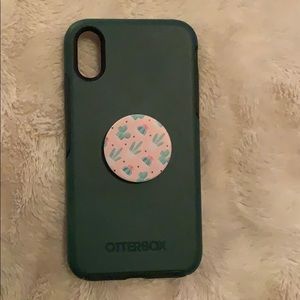 iPhone XR case with pop socket!